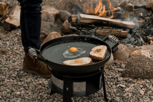 Barebones Outdoor Iron Oven